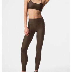 Alo Yoga AirLift Bra and Leggings Espresso Set